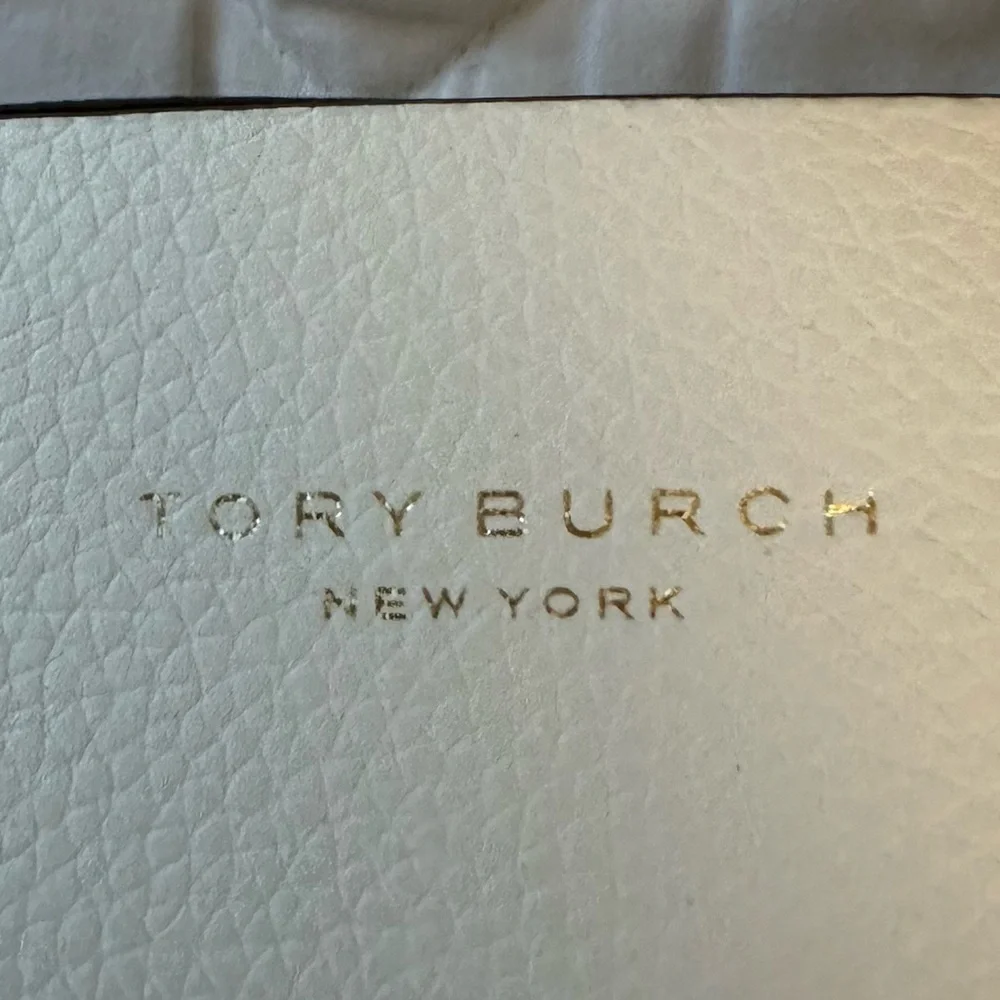 Tory Burch Cream Leather Tote with Gold Charm - Picture 2 of 12